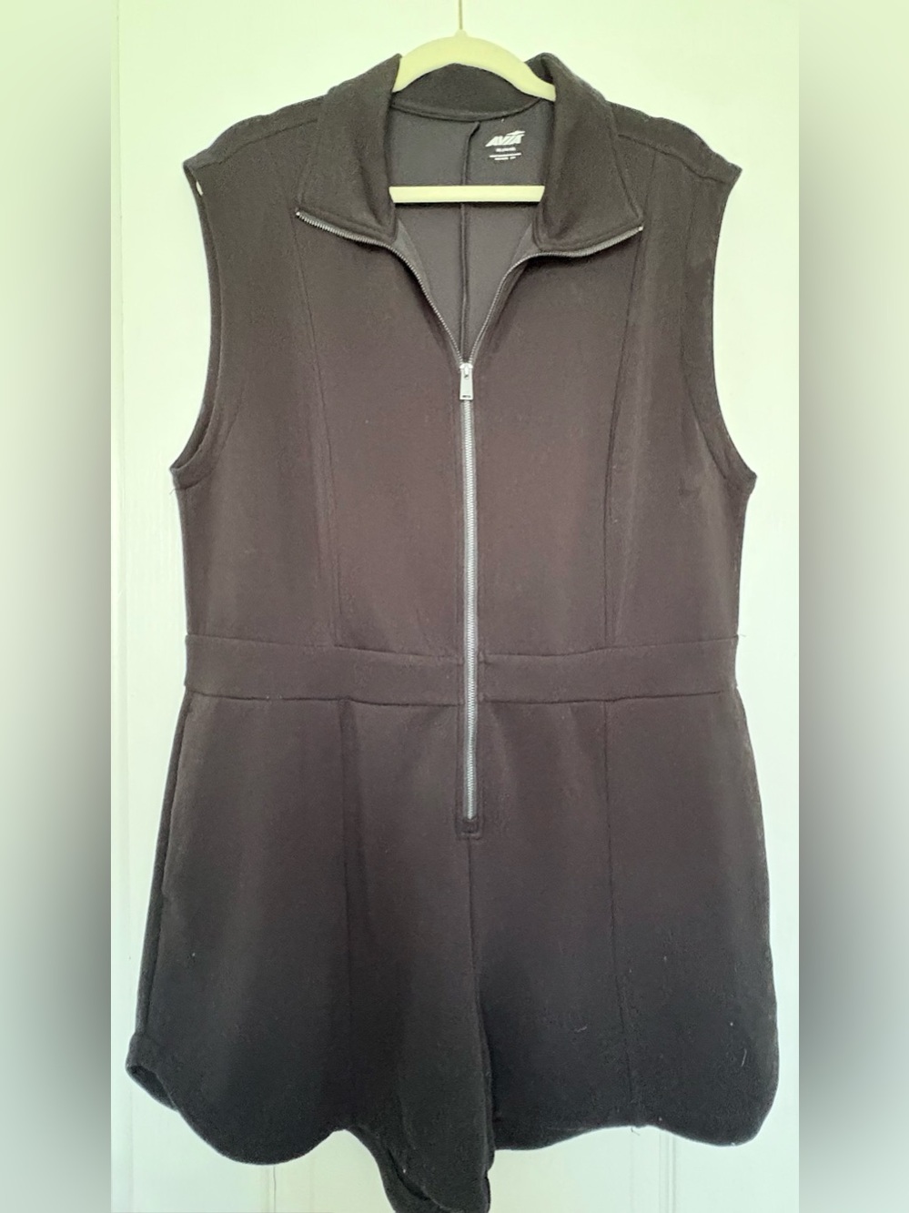 AVIA Sleeveless Black Zip-Front Jumpsuit